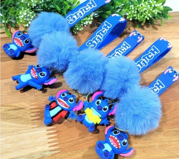 LLAVERO POMPON