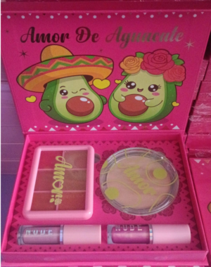 MAQUILLAJE AGUACATE