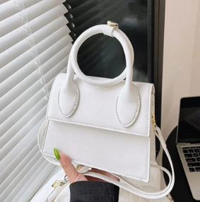 BOLSA TIPO JACQUEMUS