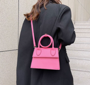BOLSA TIPO JACQUEMUS
