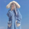 BATA CINAMONROLL