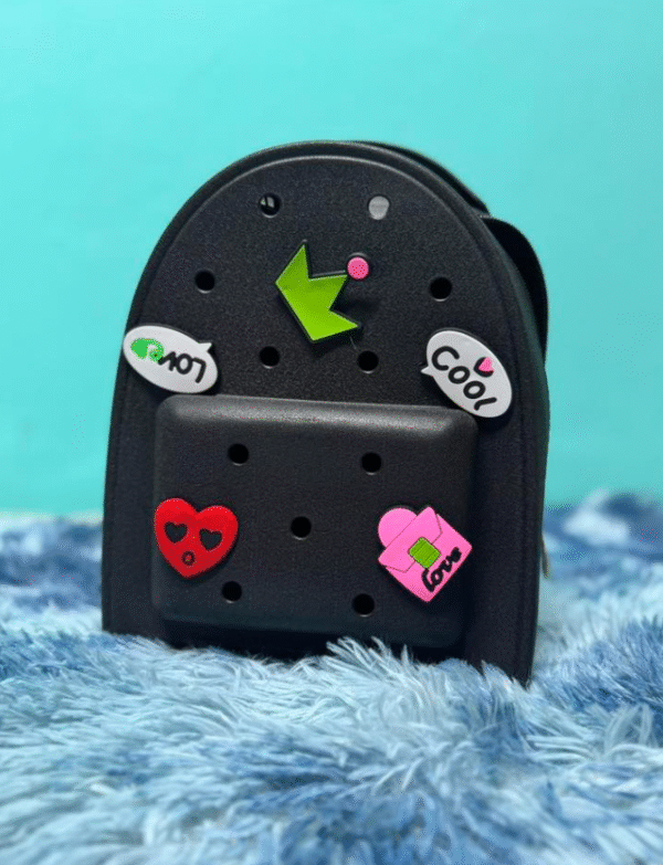 Captura de pantalla 2025-09-08 140222 MOCHILA CROCS