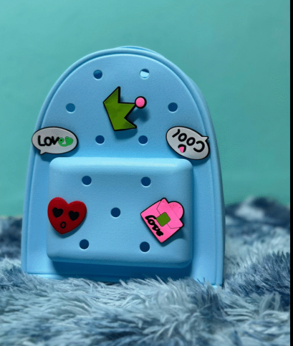 Captura de pantalla 2025-09-08 140231 MOCHILA CROCS