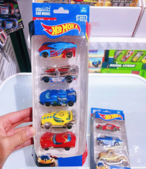 HOT WHEELS 5 PIEZAS