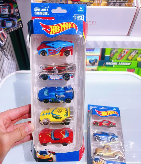 HOT WHEELS 5 PIEZAS